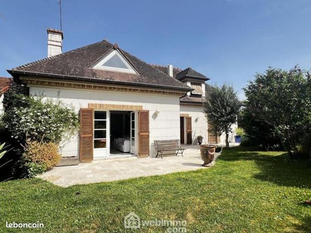 Maison 6 pièces 190 m²