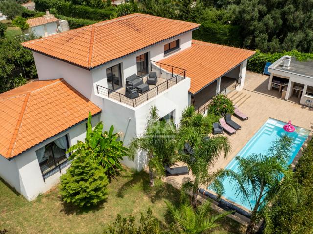 Maison 6 pièces 190 m²