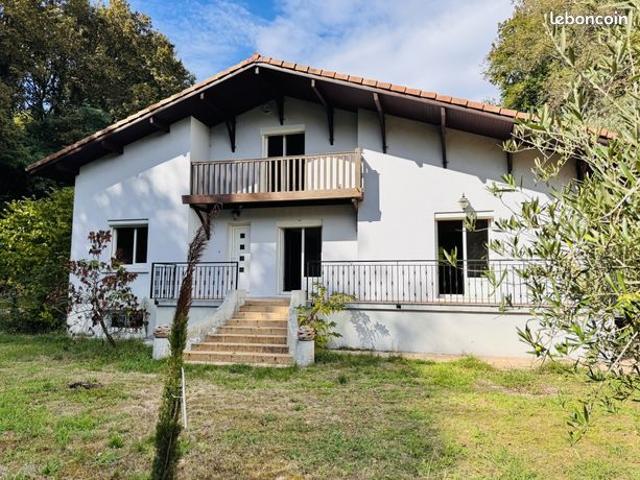 Maison 6 pièces 190 m²