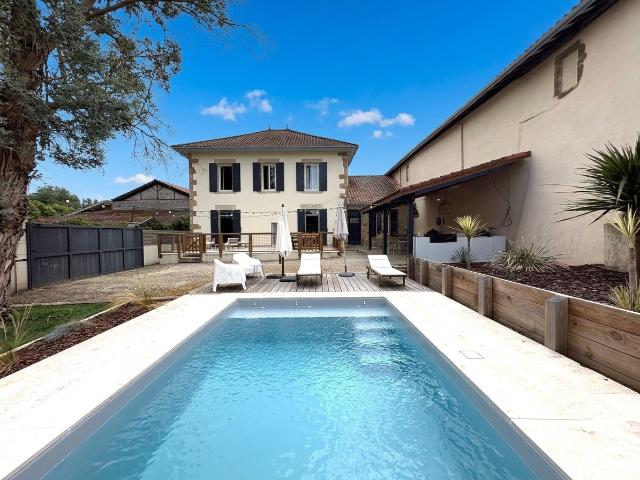 Maison 6 pièces 190 m²
