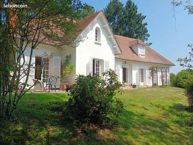 Maison 6 pièces 190 m²