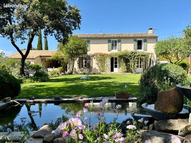 Maison 6 pièces 190 m²