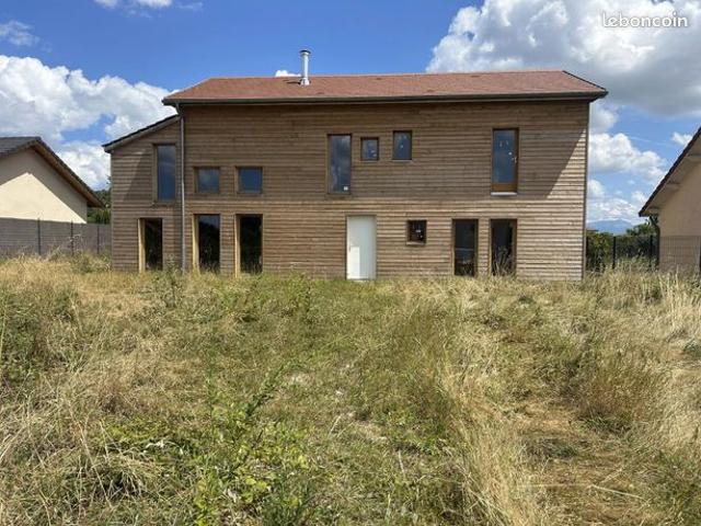 Maison 6 pièces 190 m²