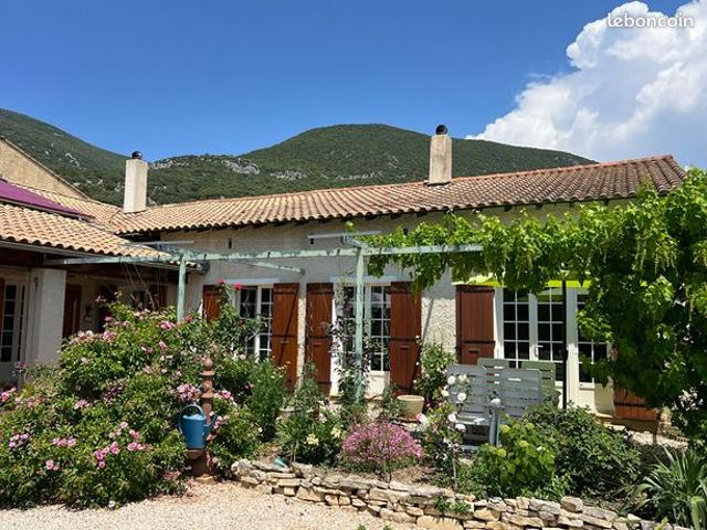 Maison 6 pièces 190 m²
