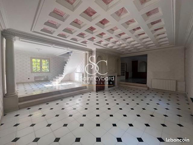 Maison 6 pièces 190 m²