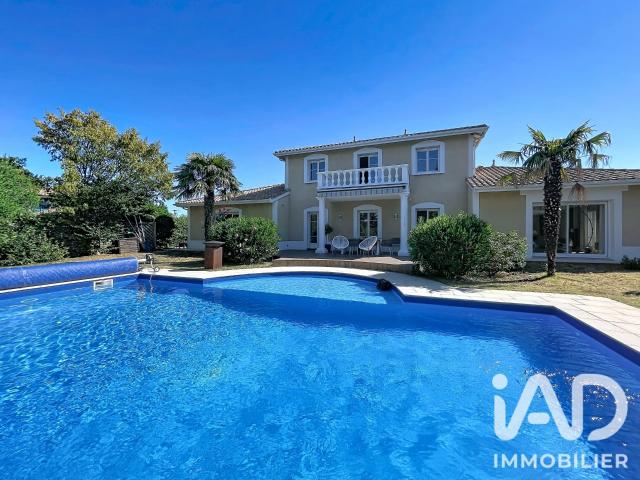 Maison 6 pièces 190 m²