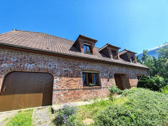 Maison 6 pièces 190 m²