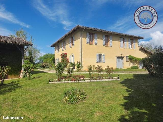 Maison 6 pièces 190 m²