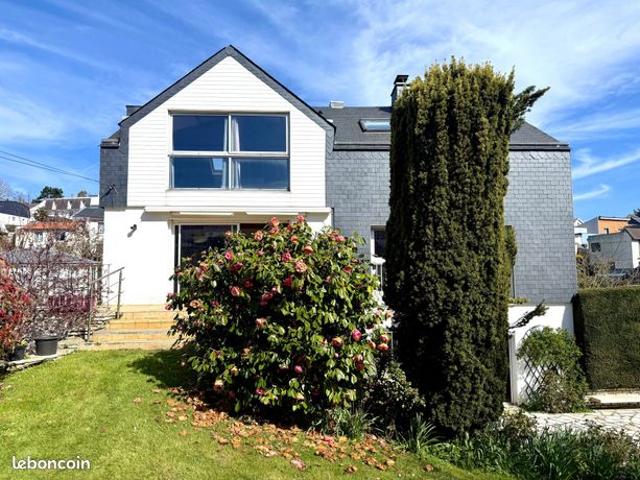Maison 6 pièces 190 m²