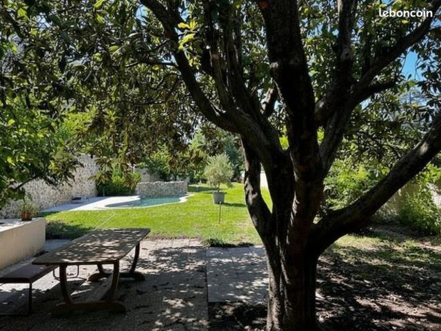 Maison 6 pièces 190 m²