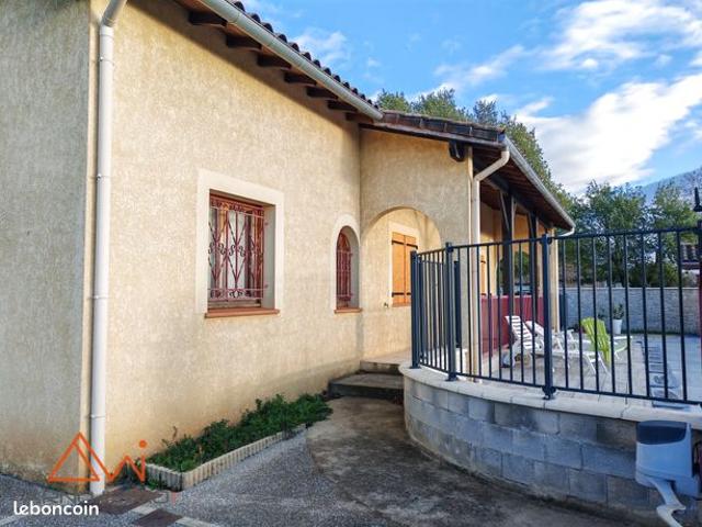 Maison 6 pièces 190 m²