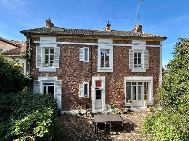 Maison 6 pièces 190 m²