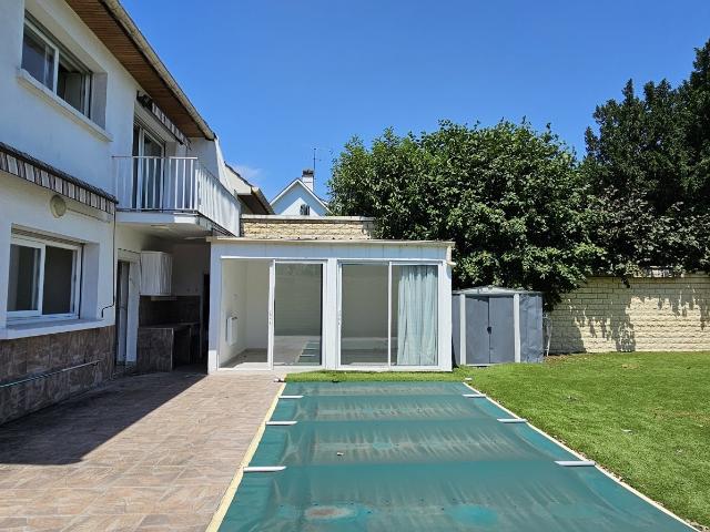 Maison 6 pièces 191 m²