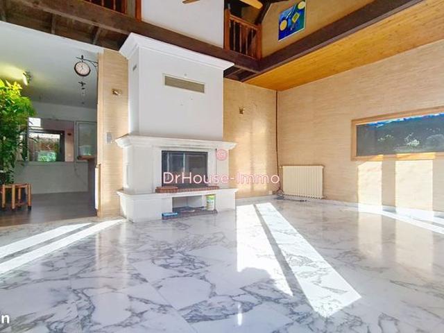 Maison 6 pièces 191 m²