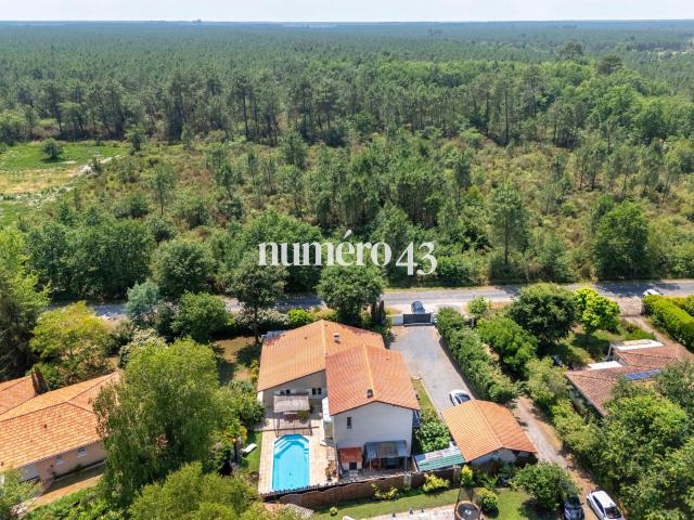 Maison 6 pièces 191 m²