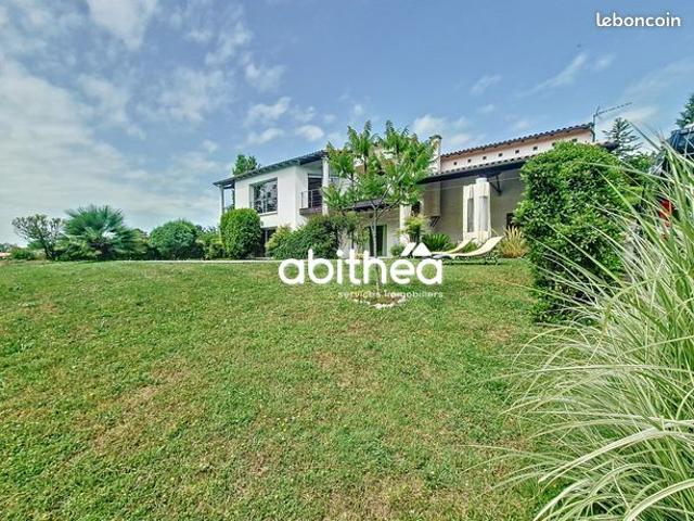 Maison 6 pièces 191 m²
