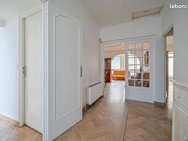 Maison 6 pièces 191 m²