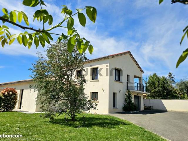 Maison 6 pièces 191 m²