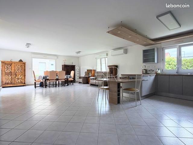 Maison 6 pièces 191 m²