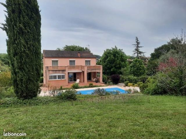 Maison 6 pièces 191 m²