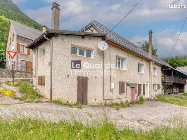 Maison 6 pièces 191 m²