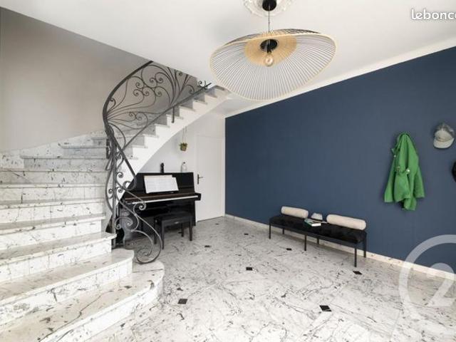 Maison 6 pièces 191 m²