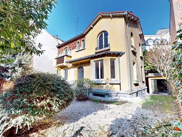 Maison 6 pièces 191 m²