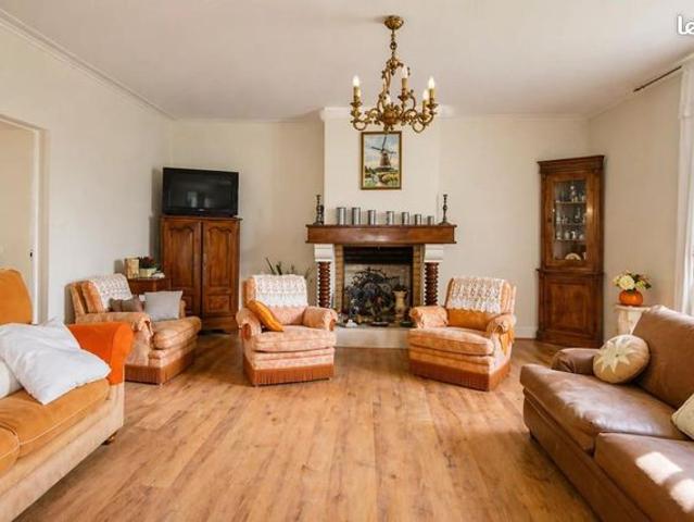 Maison 6 pièces 191 m²