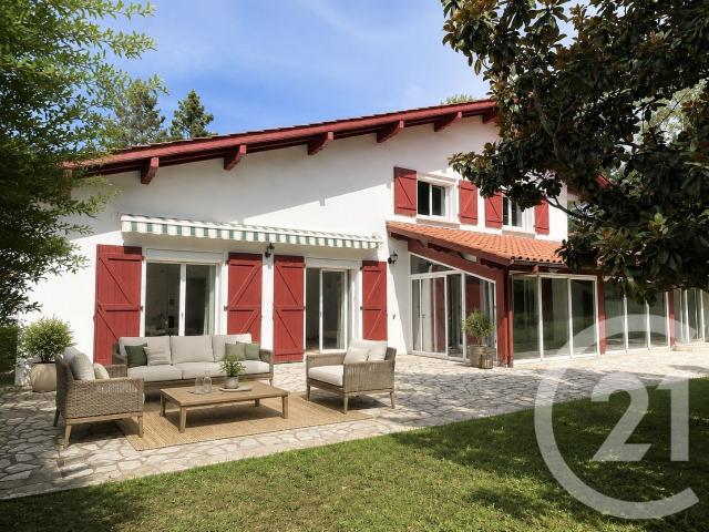 Maison 6 pièces 191 m²