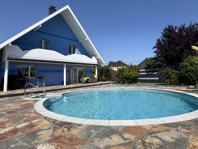 Maison 6 pièces 192 m²