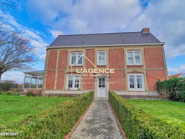 Maison 6 pièces 192 m²