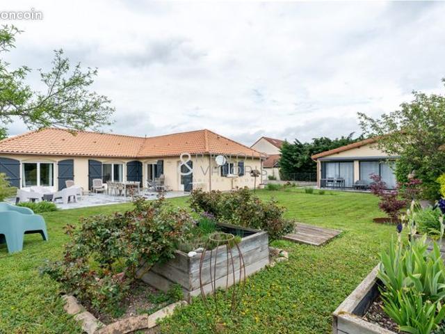 Maison 6 pièces 192 m²