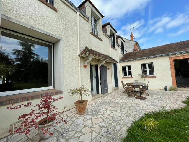 Maison 6 pièces 192 m²