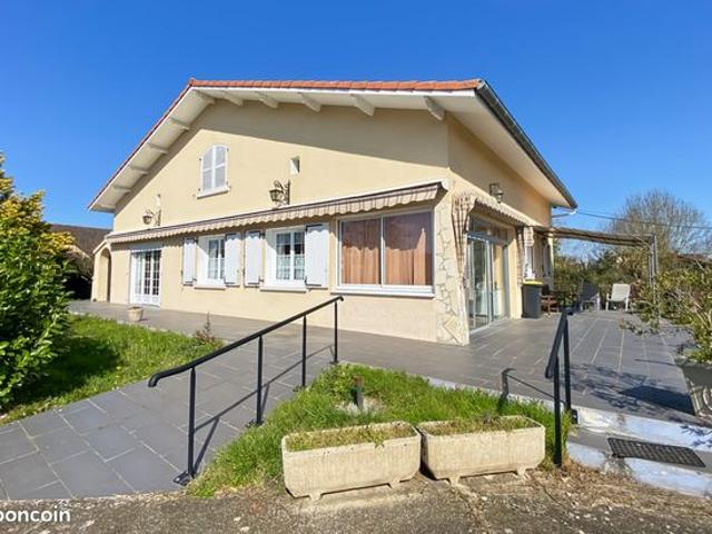 Maison 6 pièces 192 m²