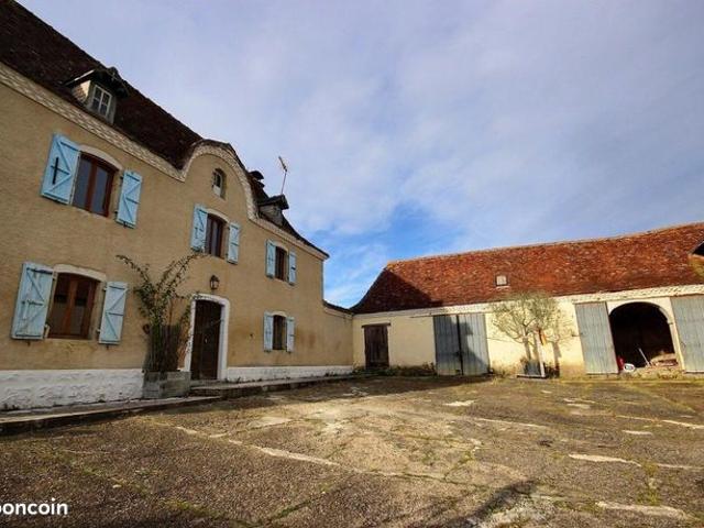 Maison 6 pièces 192 m²
