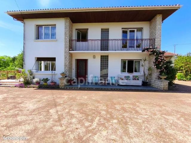 Maison 6 pièces 192 m²