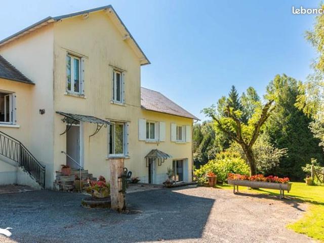 Maison 6 pièces 192 m²