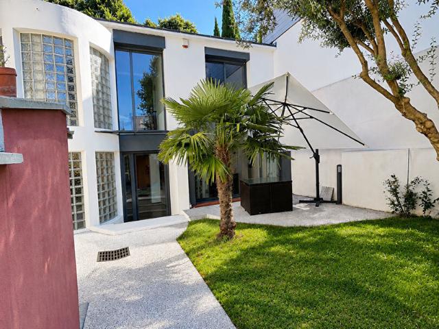 Maison 6 pièces 209 m²