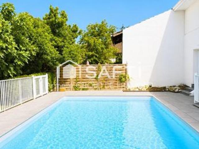 Maison 6 pièces 192 m²