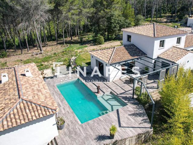 Maison 6 pièces 192 m²