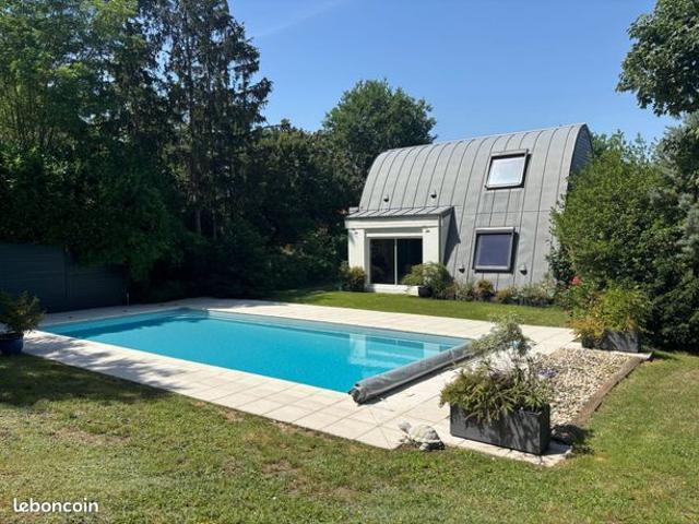 Maison 6 pièces 192 m²