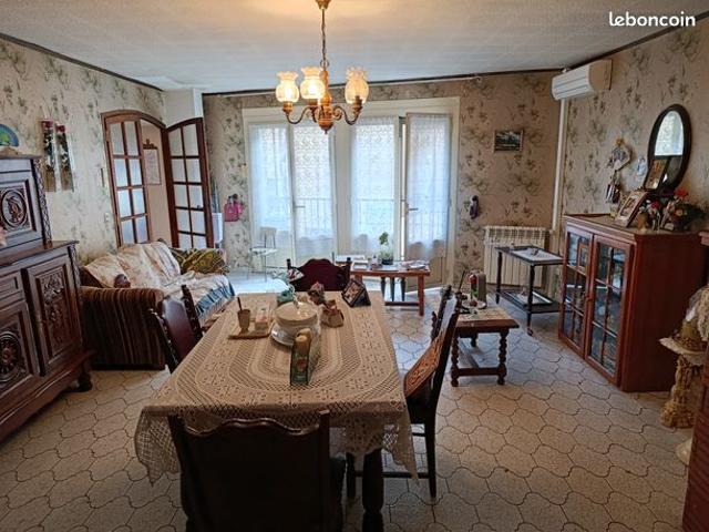 Maison 6 pièces 192 m²