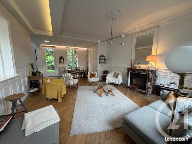 Maison 9 pièces 192 m²