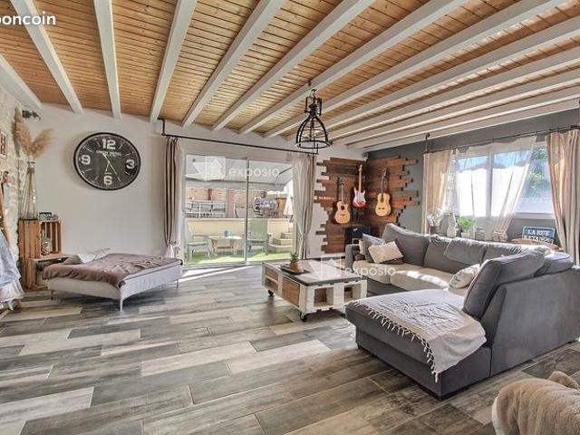 Maison 6 pièces 193 m²