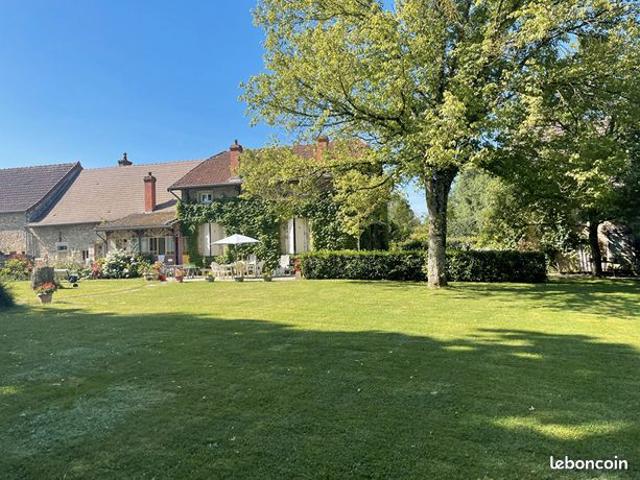 Maison 6 pièces 193 m²