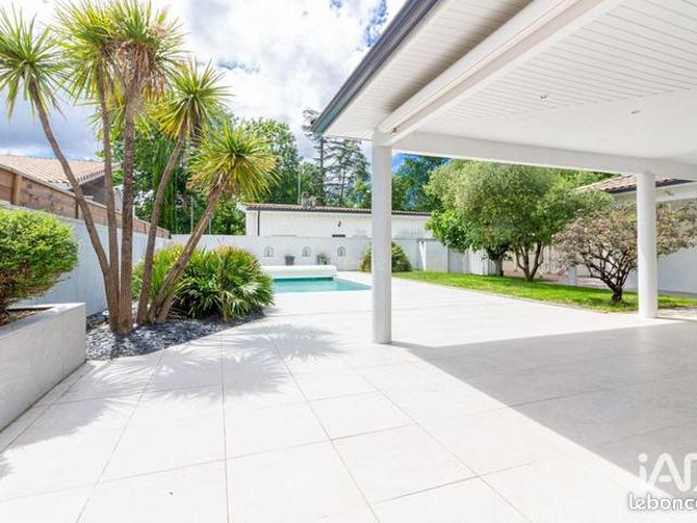 Maison 6 pièces 193 m²