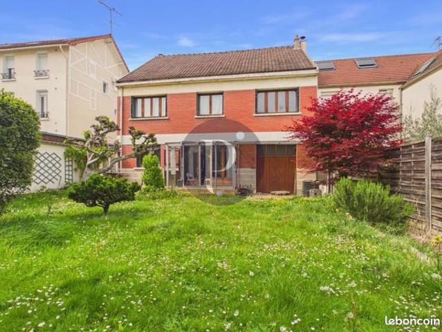 Maison 6 pièces 193 m²