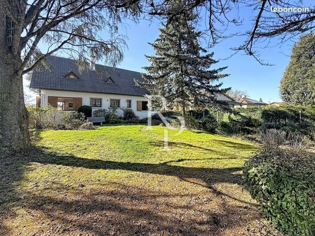 Maison 6 pièces 193 m²
