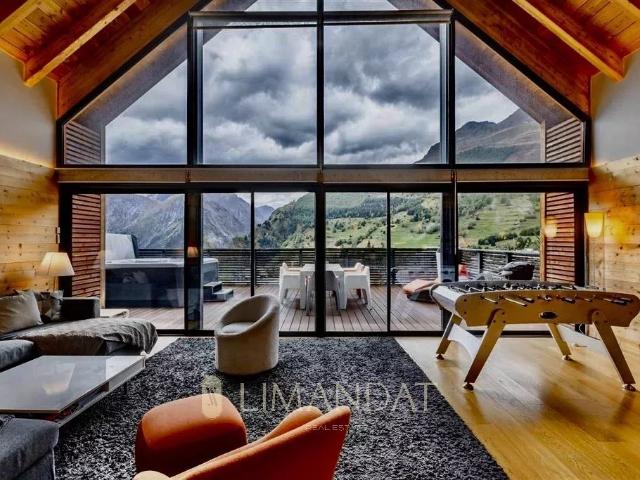 Maison 6 pièces 193 m²