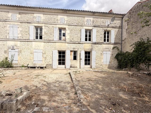 Maison 6 pièces 193 m²
